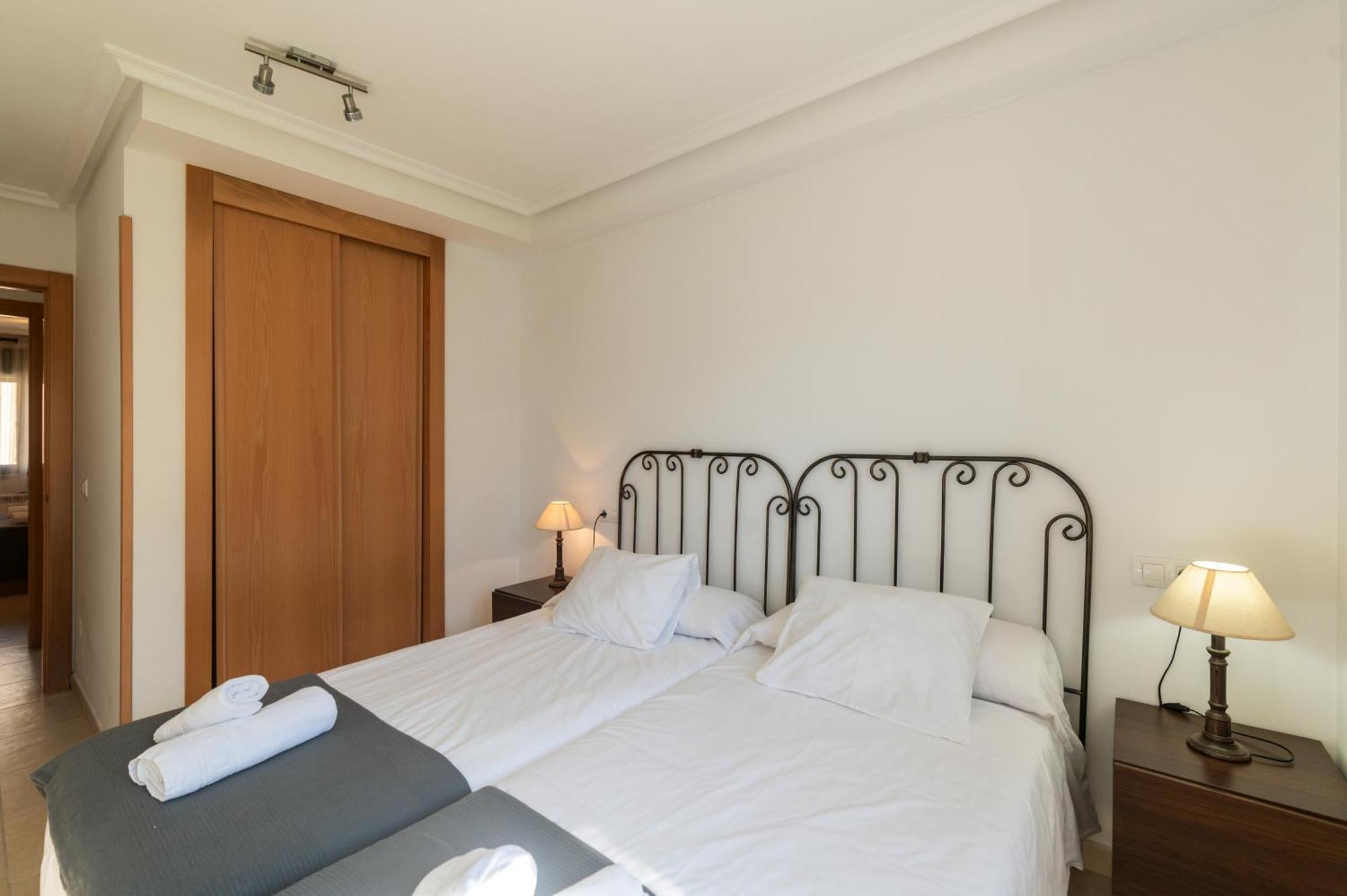 Tarantino, Apartamento Con Piscina, Playa A 3 Km Vut-2505-As Llanes Eksteriør billede