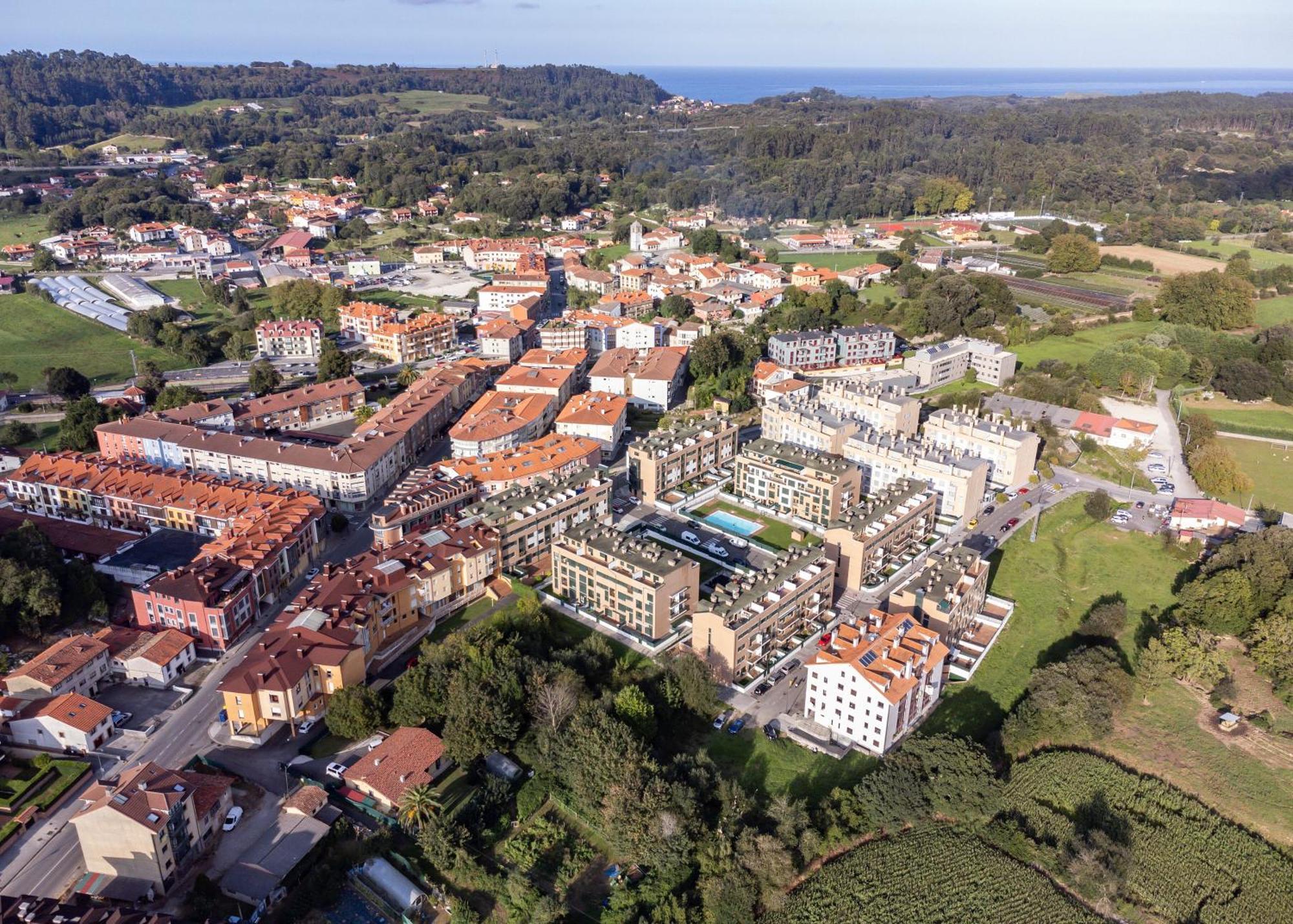 Tarantino, Apartamento Con Piscina, Playa A 3 Km Vut-2505-As Llanes Eksteriør billede